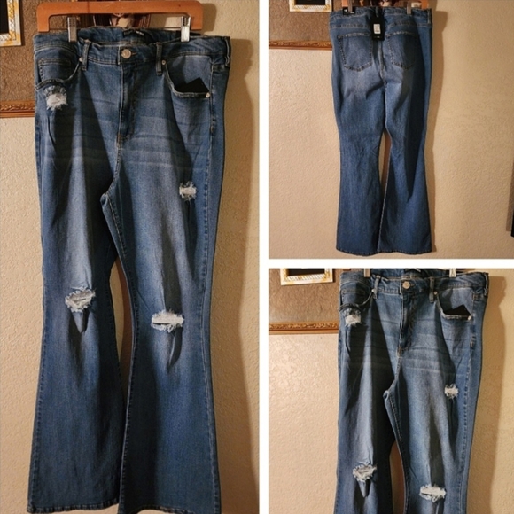 Denim Flare Jeans With Distressing Medium Wash - Picture 5 of 5